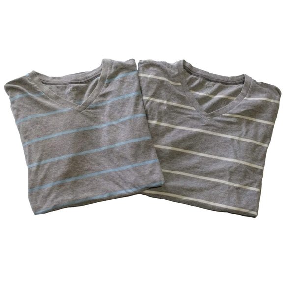 Old Navy V-Neck Soft-Washed Ultra Doux Pair SZ:M - Picture 1 of 8